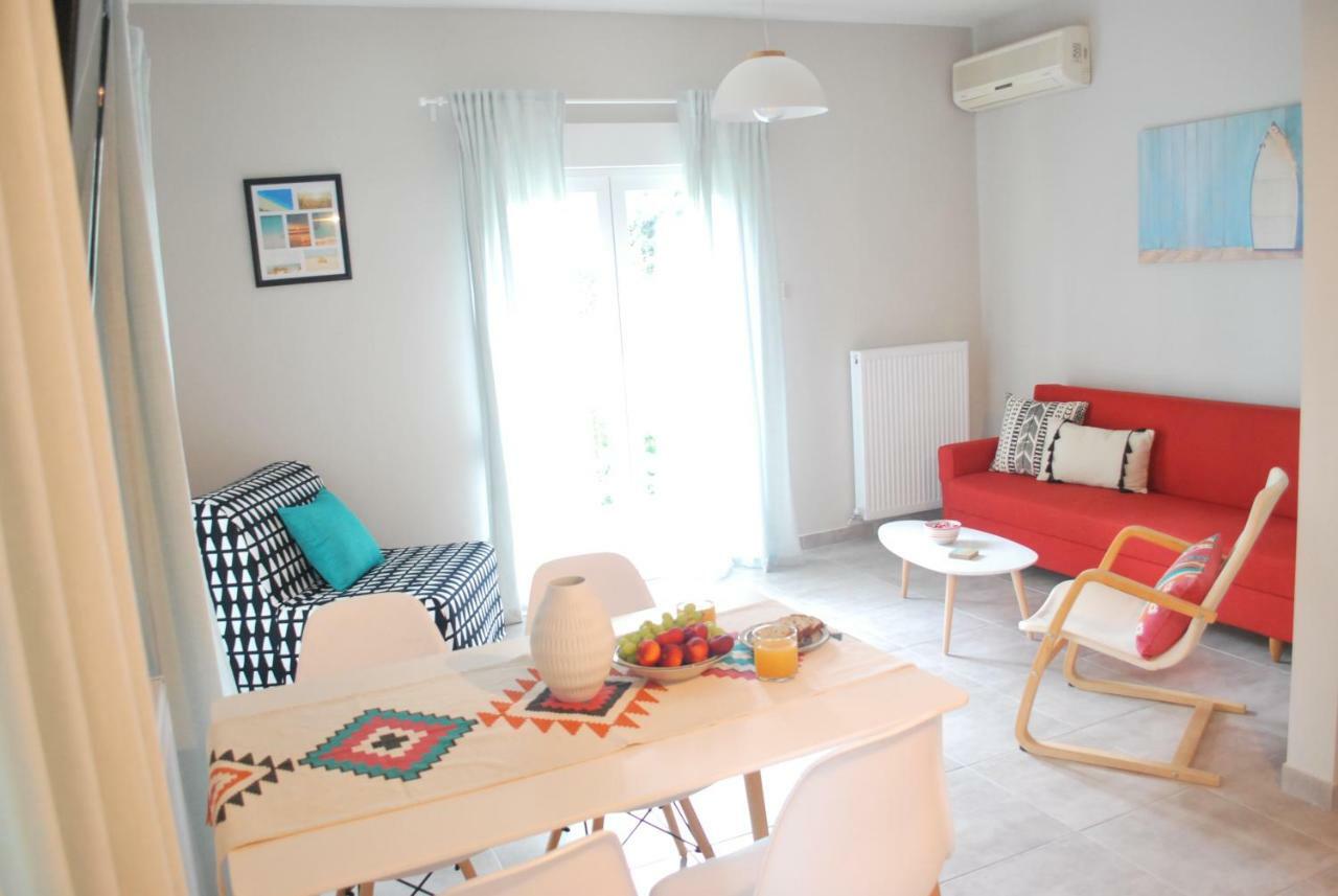 Cornelia Apartment PalaiónTsiflíkion Dış mekan fotoğraf